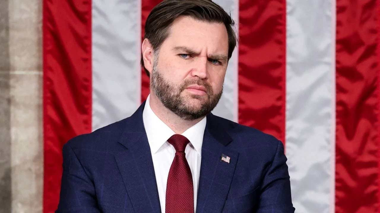 Vance: Topun İran'da olduğunu düşünüyorum