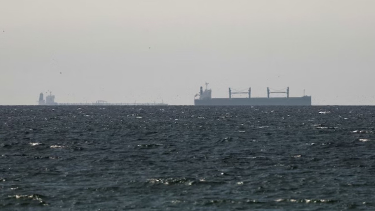 ABD'nin Hürmüz ablukası: Çin tankeri geri döndü