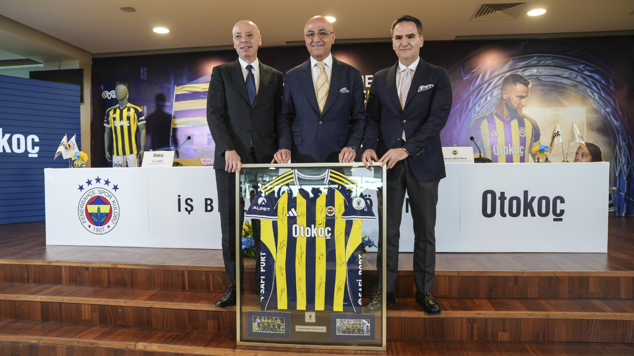 Fenerbahçe, Otokoç ile forma göğüs sponsorluğunu yeniledi