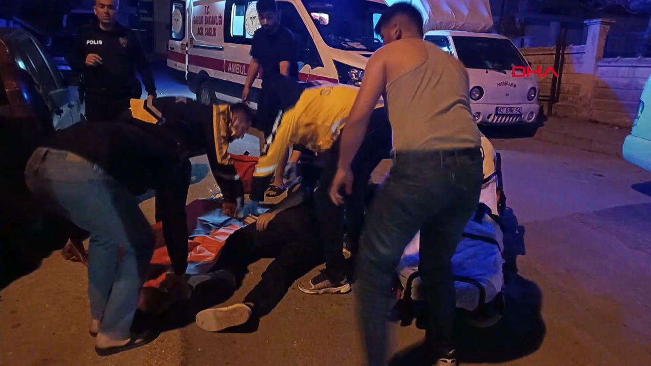 Üniversite öğrencisi evine girerken bıçaklandı