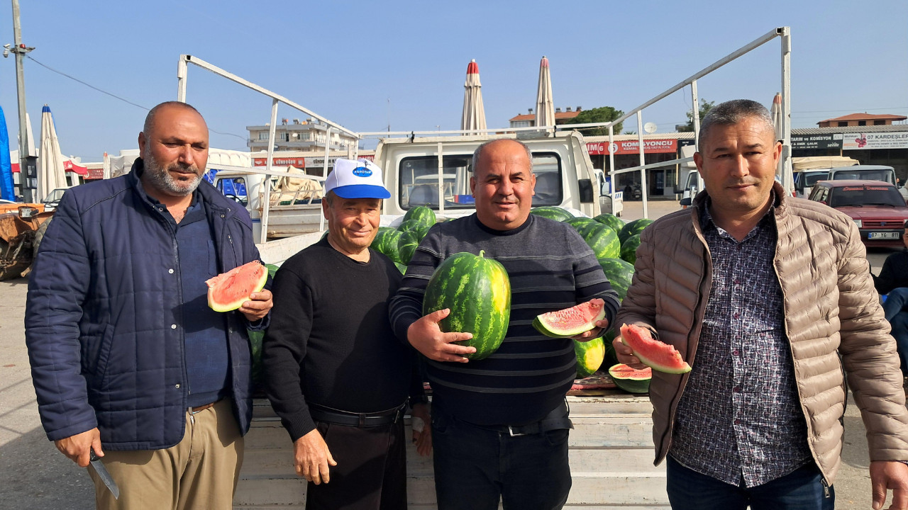 Erkenci karpuzun kilosu 40 TL'den satıldı
