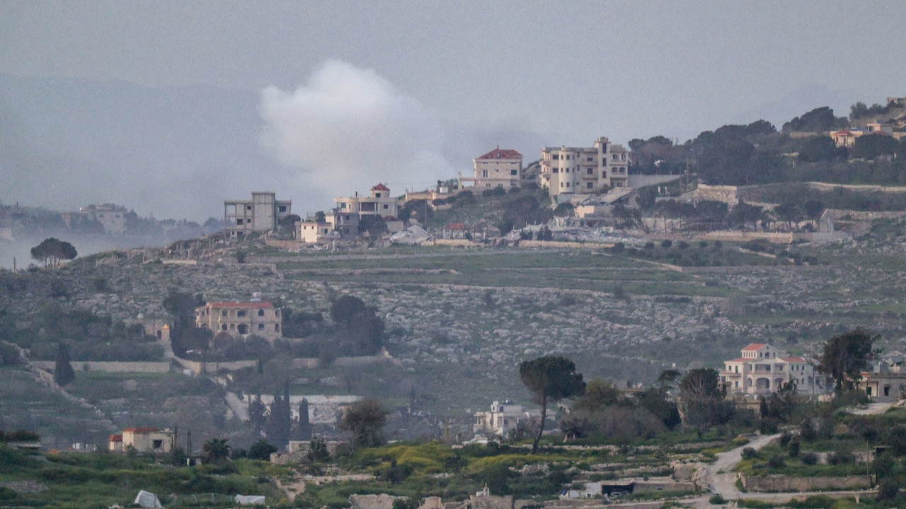 Ateşkese rağmen İsrail, Lübnan'ı vurdu