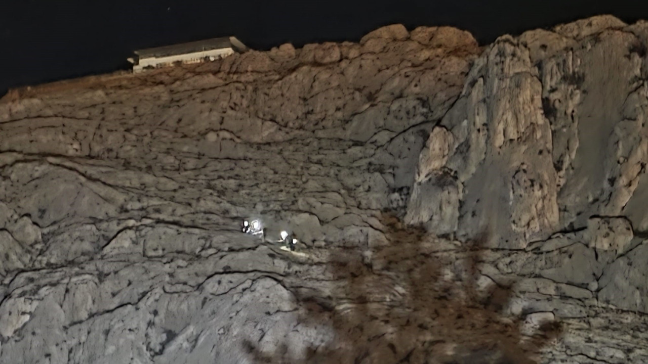 Cezaevi firarisi kayalıklardan atladı