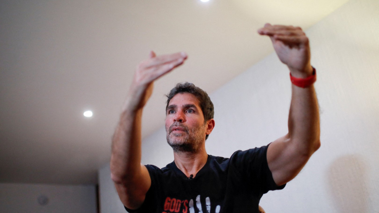 Devlet destekli 'Erkeklik Zirvesi'ne tepki yağıyor