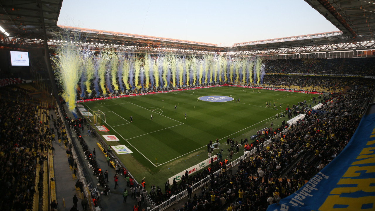 Okul saldırıları sonrası Fenerbahçe'den duyarlı karar