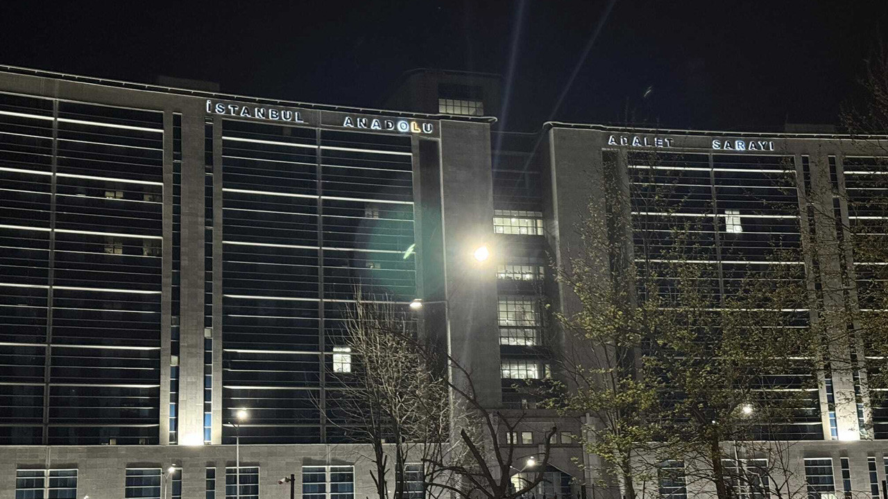 Ataşehir Belediyesi'ne operasyon Başkan Adıgüzel' gözaltında