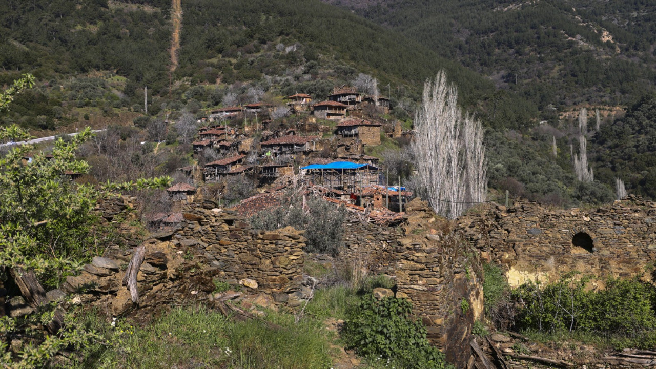 Hayalet köy: Sadece üç hane yaşıyor