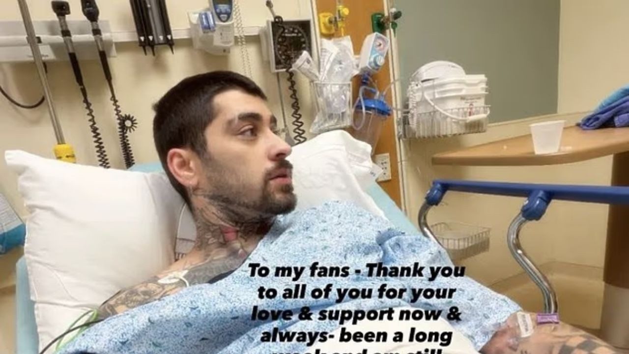 Ünlü şarkıcı hastaneye kaldırıldı