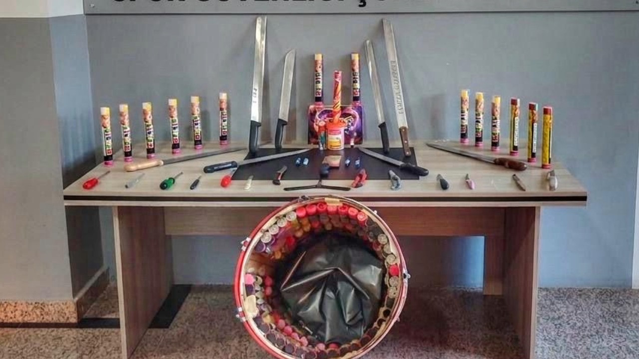 Deplasman otobüsünden adeta cephanelik çıktı