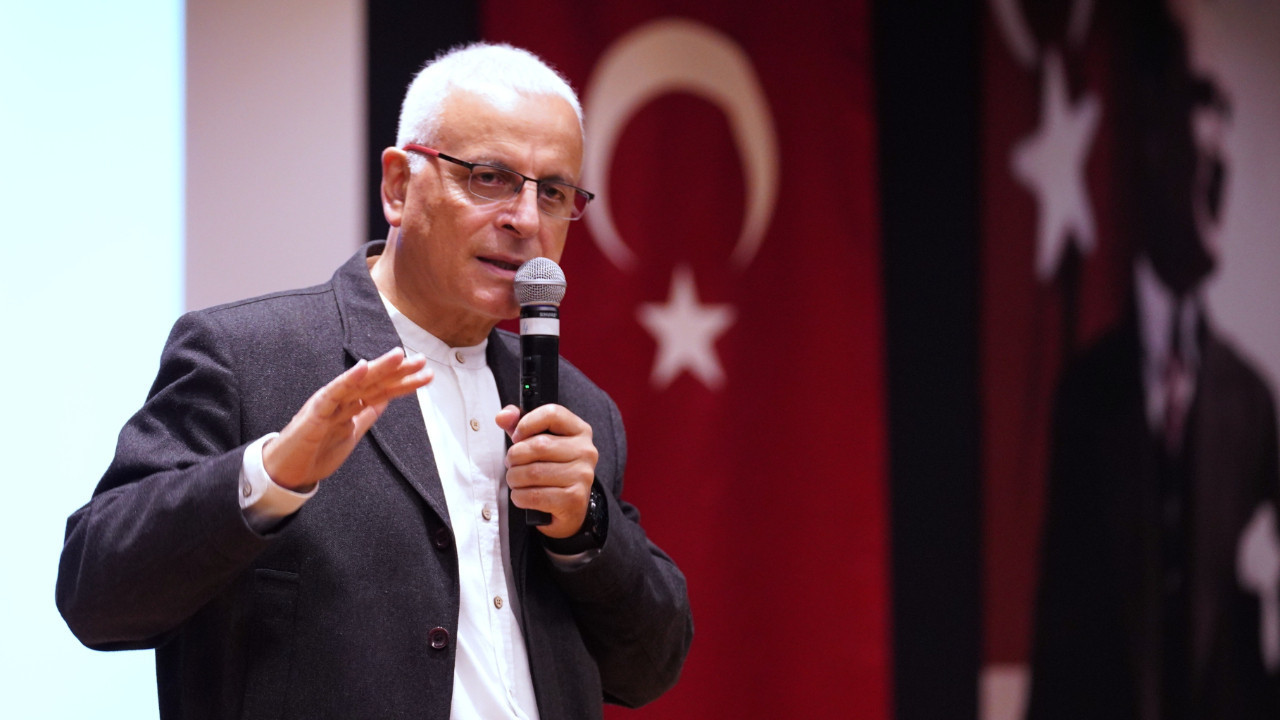 Merdan Yanardağ: Tele1'i peşkeş çekiyorlar