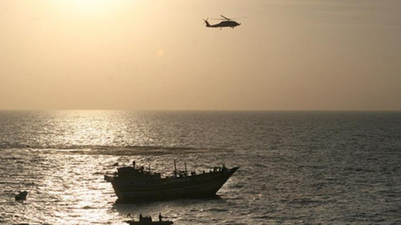 Korsanlar yük gemisini kaçırdı