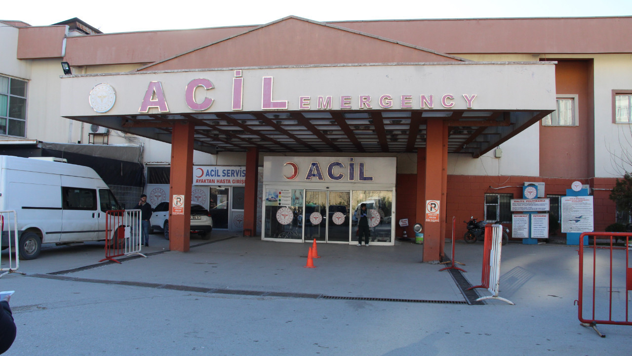 Taşlı sopalı arazi kavgası: 29 yaralı