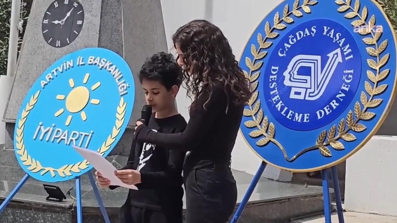 'Korkuyoruz Atam, bizi koruyamayan büyükleri sana şikayet ediyorum'