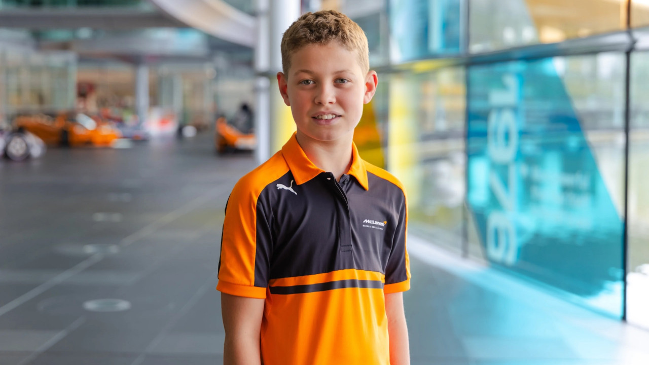 McLaren tarihinde bir ilk: 11 yaşındaki Harry Williams programa dahil oldu