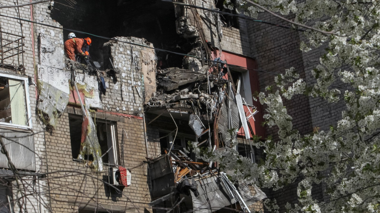 Rus saldırısında çok sayıda ölü ve yaralı var