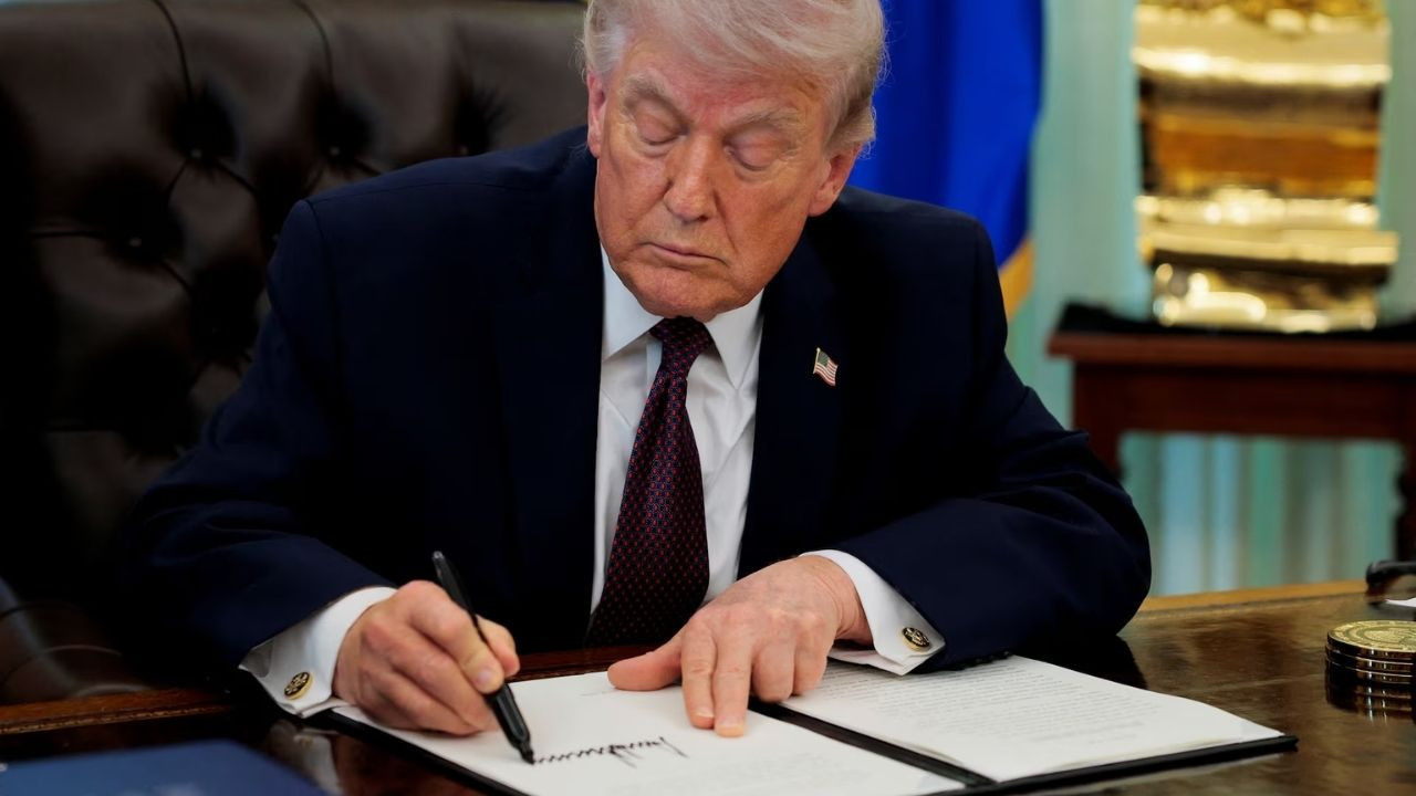 Trump'ın gizli NATO listesi... 'Yaramaz' ülkeleri fişliyor!