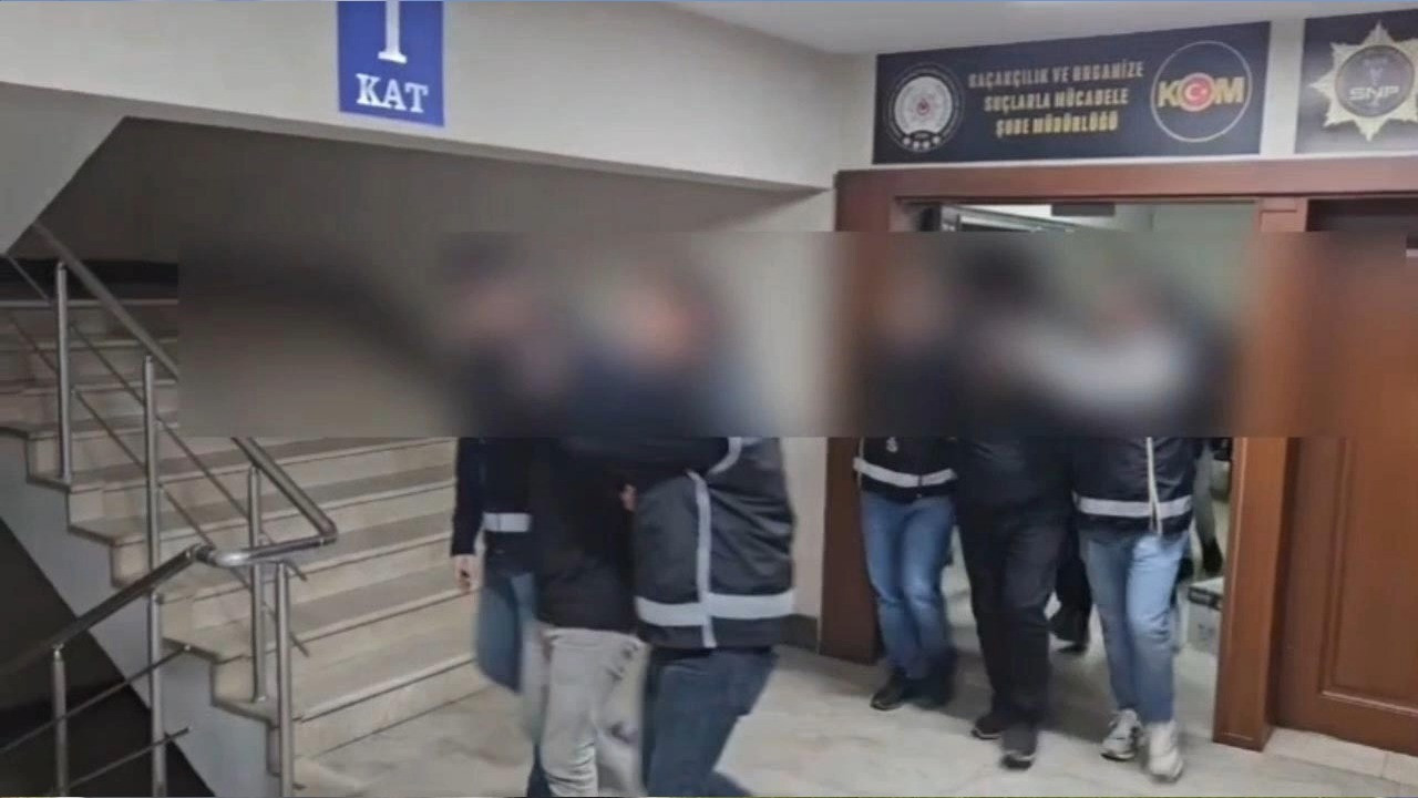 10 milyonluk kopya şebekesi çökertildi