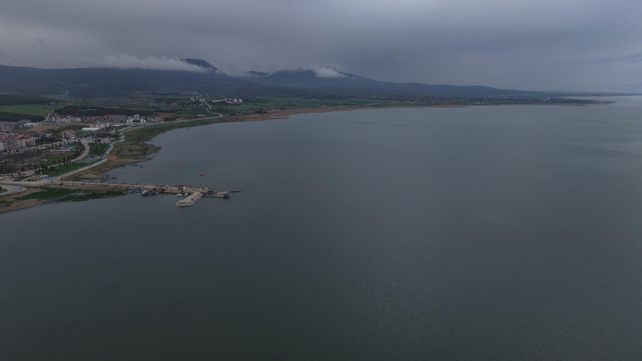 Beyşehir Gölü kaybettiği suyu kazanıyor