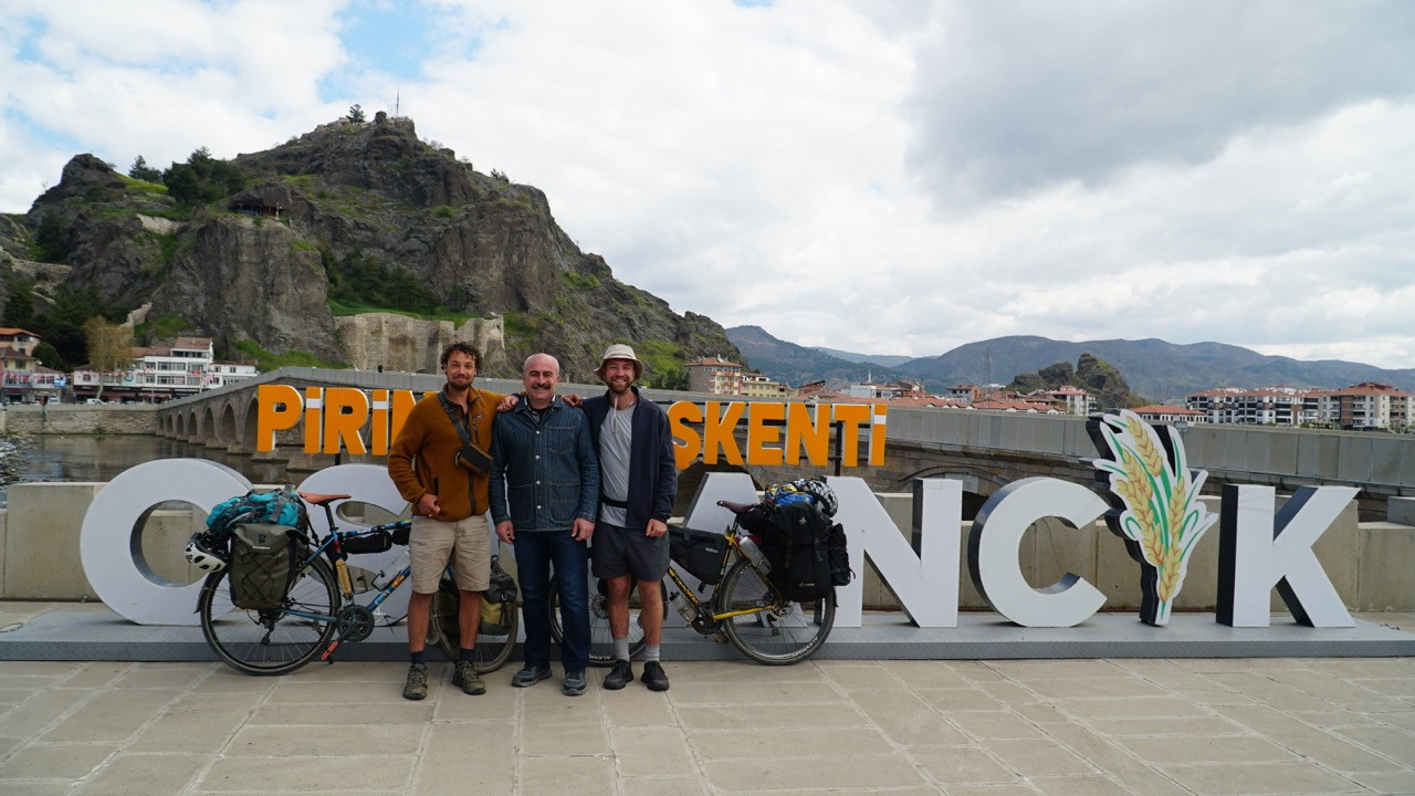 Çorum’da gönüllü turizm elçisi: 10 yılda 45 ülkeden 500 gezgini ağırladı