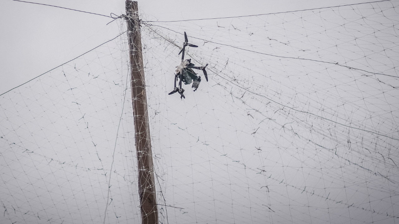 İngiliz savaş uçakları ve Rus İHA'ları karşı karşıya geldi
