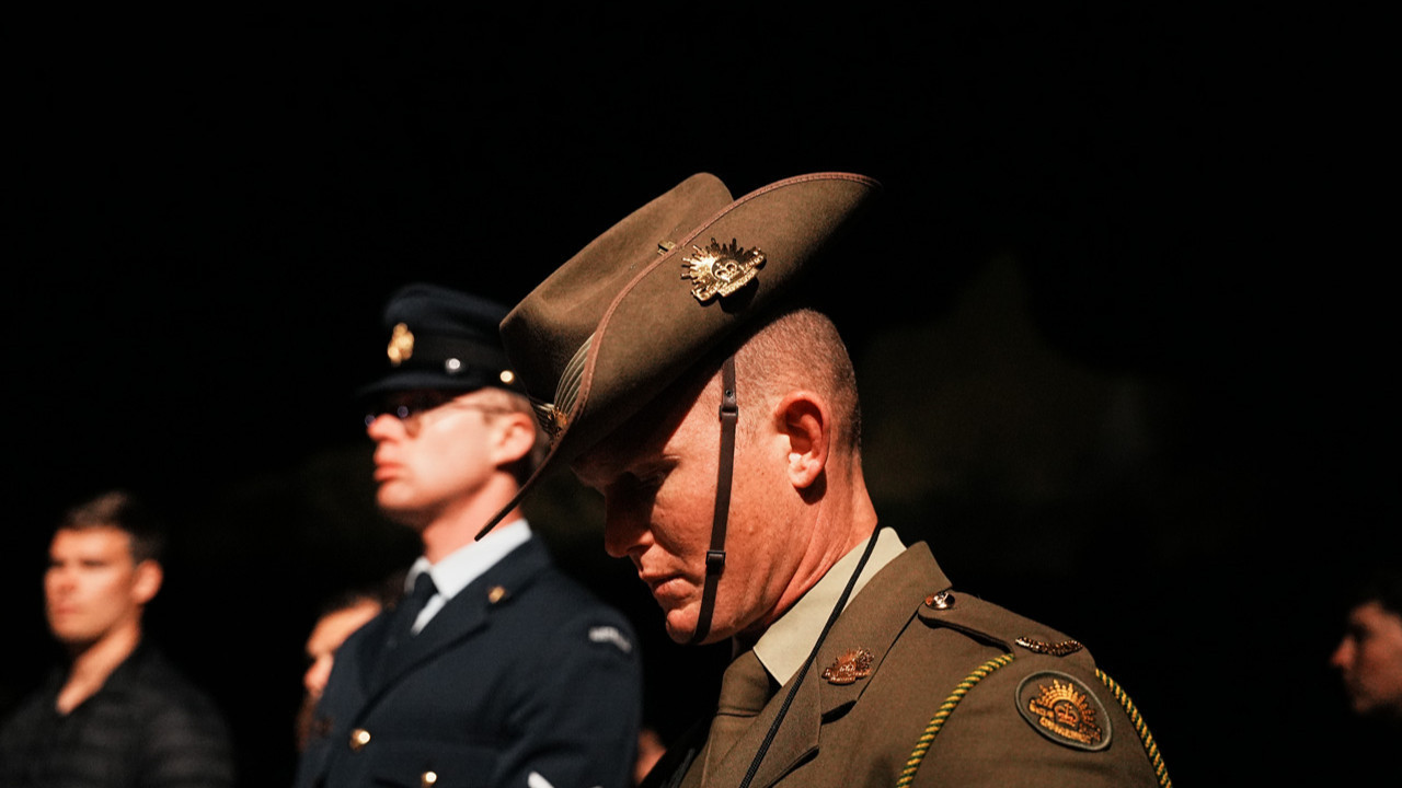 Şafak Ayini için Anzak Koyu'na geldiler