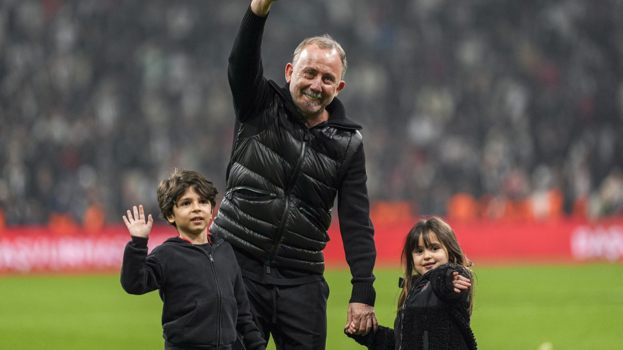 Sergen Yalçın, Beşiktaş'ın başında 100. maçına çıkıyor