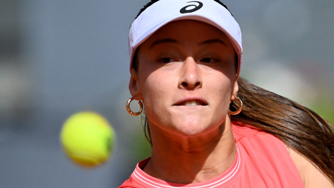 Zeynep Sönmez, Madrid'de çiftlerde elendi