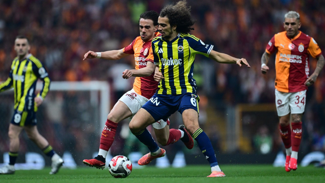 Barış Alper Yılmaz'a 200. maç plaketi