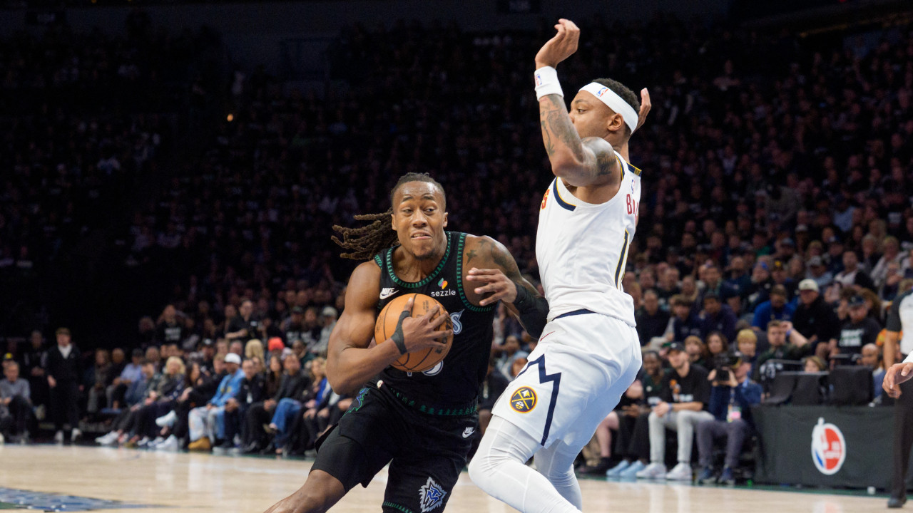 Dosunmu'dan kariyer gecesi: Wolves, Denver'ı dağıttı ama ağır bedel ödedi