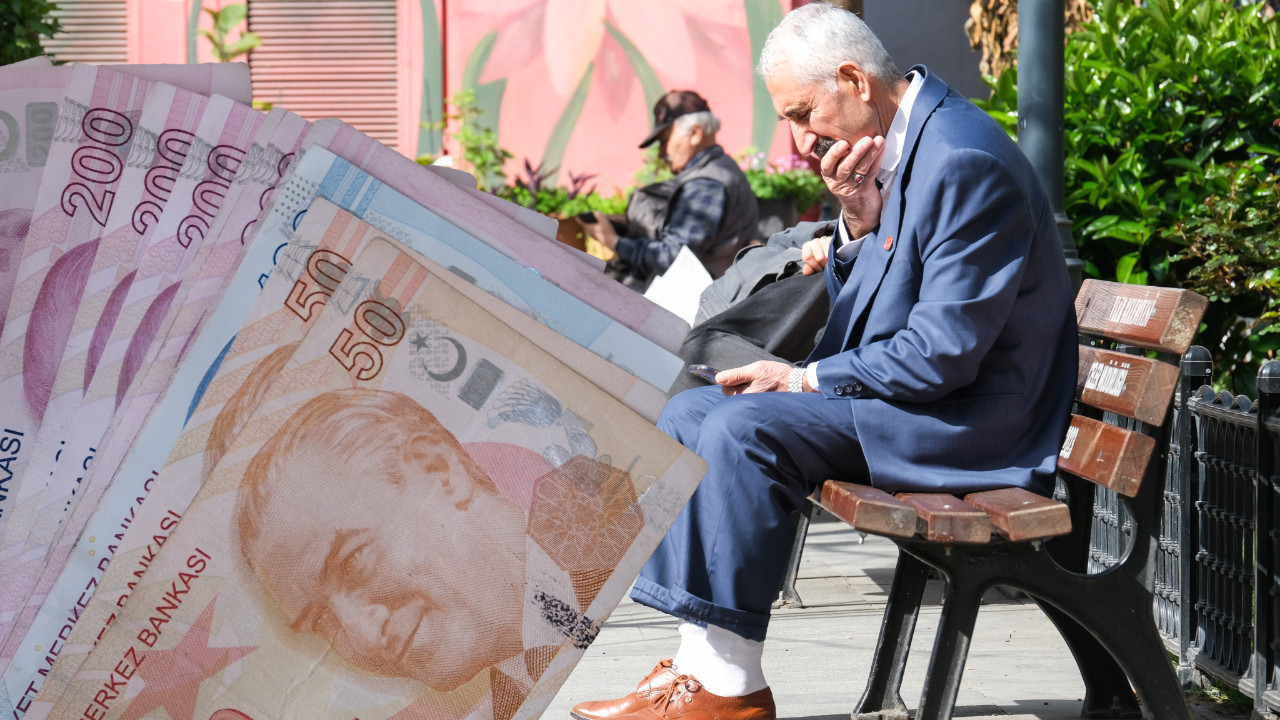 Emekli memura seyyanen zam bilmecesi büyüyor