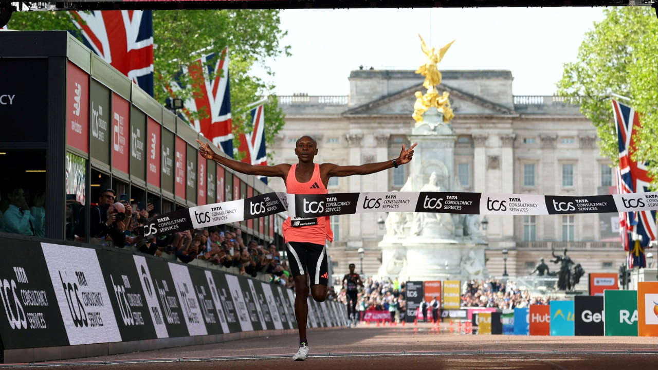 Adidas hisselerine maraton dopingi