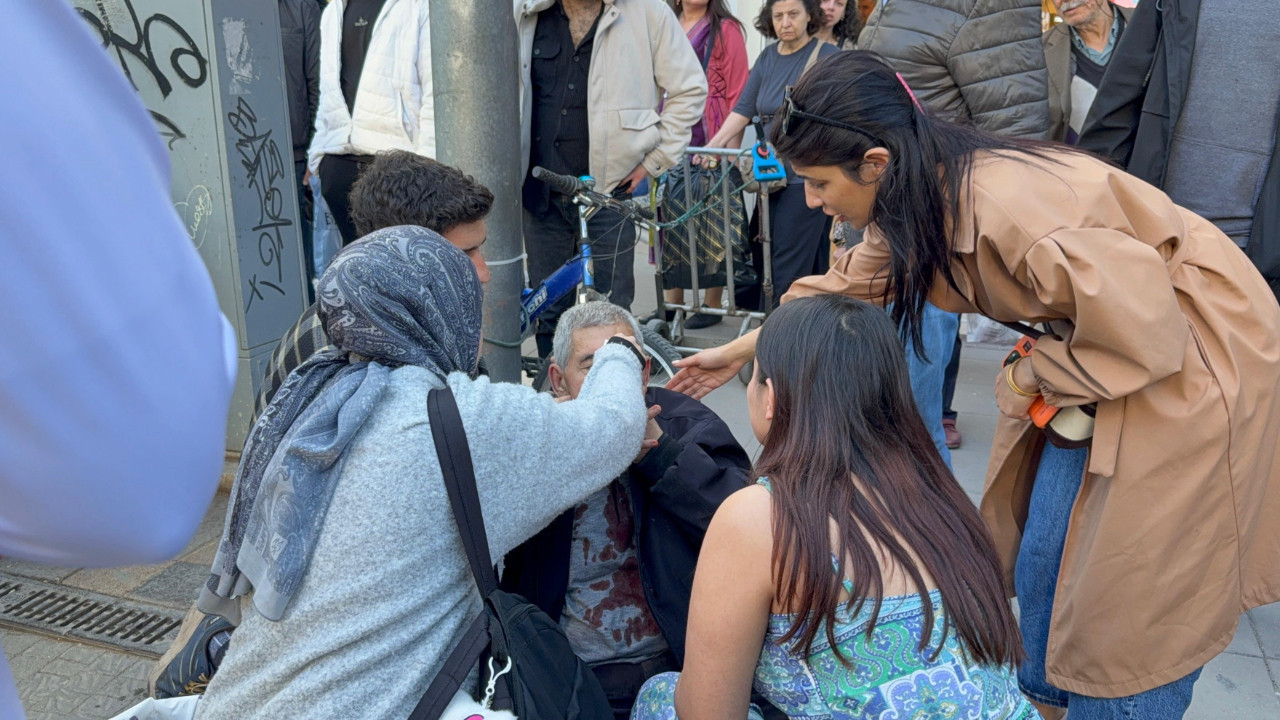 Çocuğun attığı yumrukla kanlar içinde kaldı