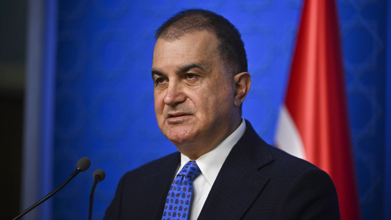 AKP'li Ömer Çelik'ten Fransa'ya mesaj