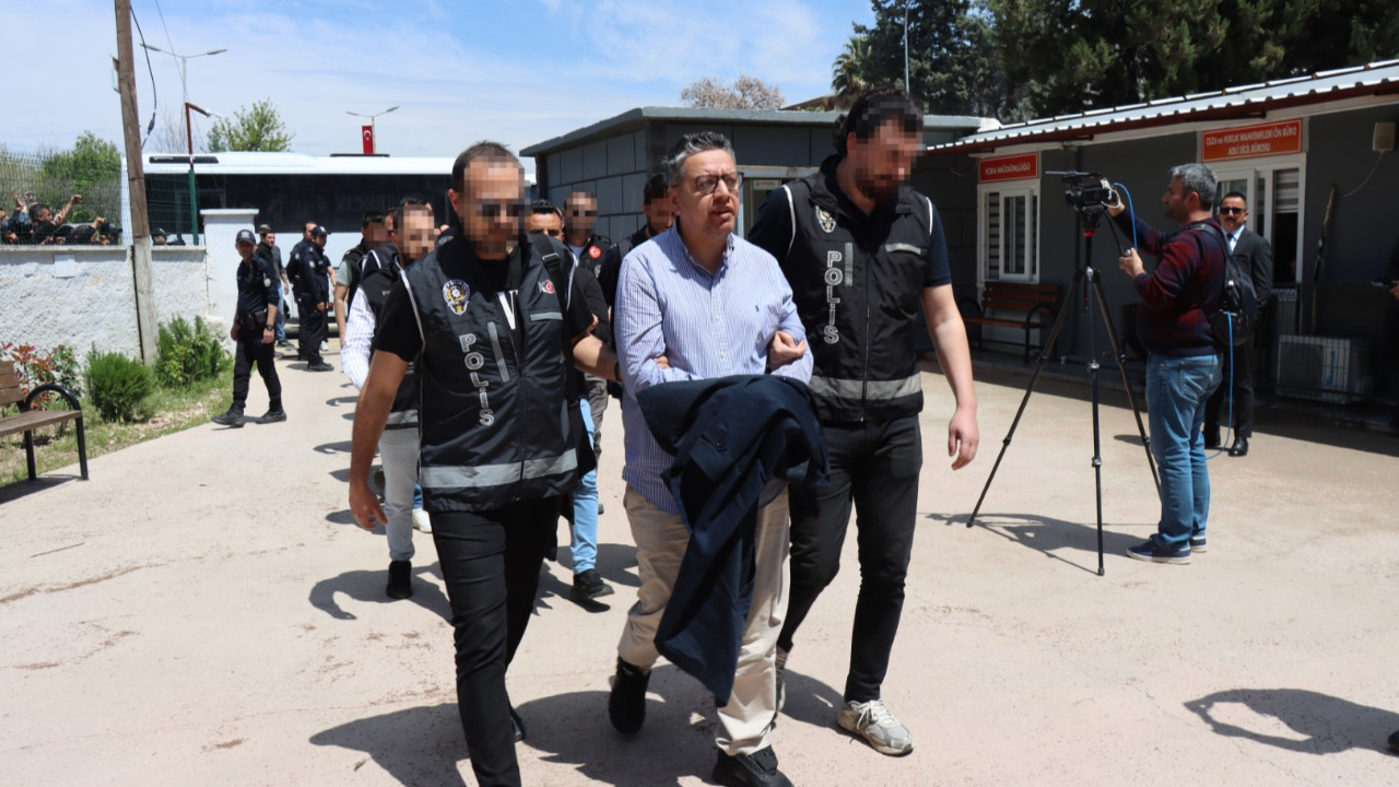 Kayyum başkan tutuklandı