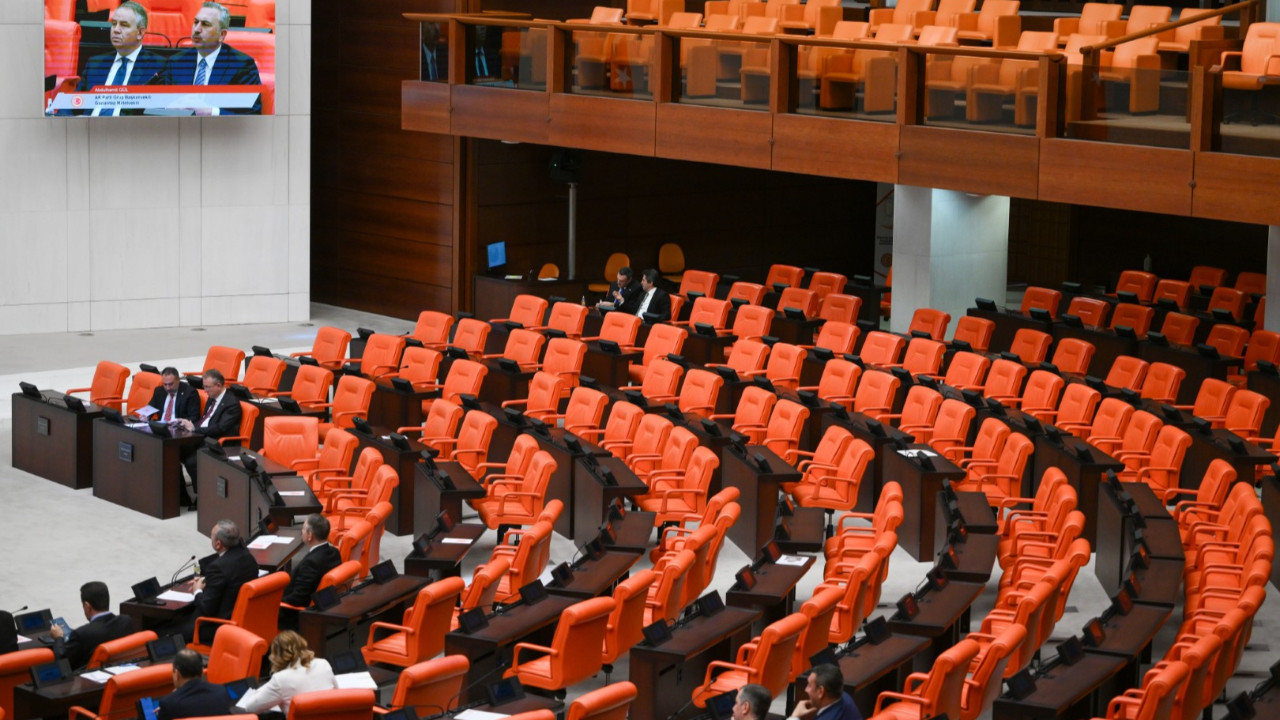Erdoğan'ın fırçasını vekiller duymadı: Meclis yine boş kaldı