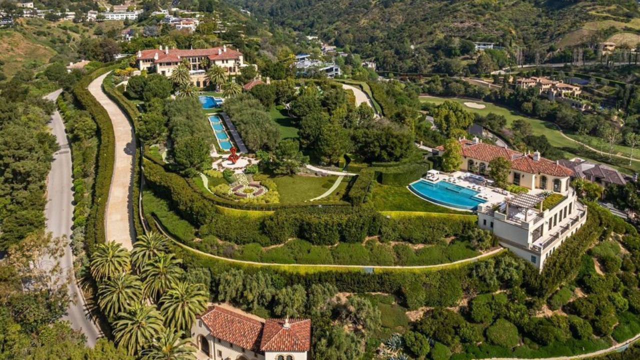 Katar kraliyet ailesi için yapılan malikane 400 milyon dolara satışta