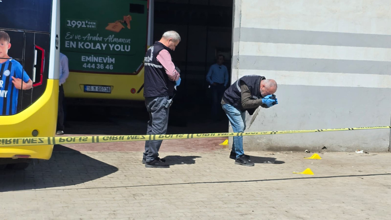 Oto tamircide kurşunlandı