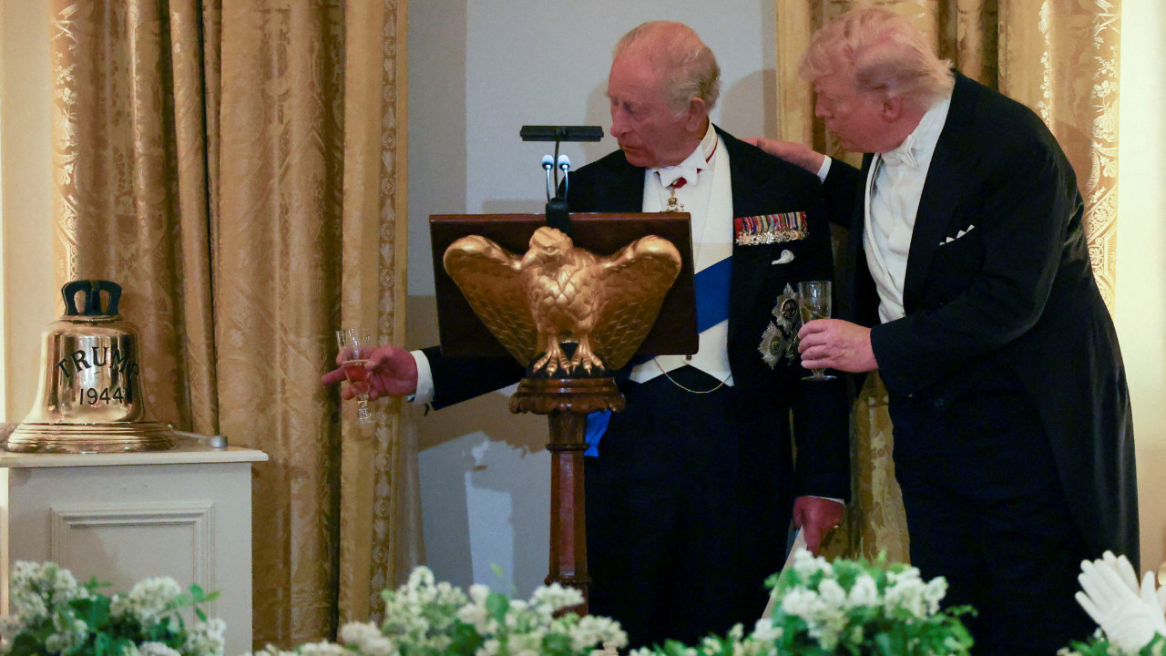 Trump'ın 'Almanca' şakasına Kral'dan çarpıcı yanıt: Biz olmasaydık...