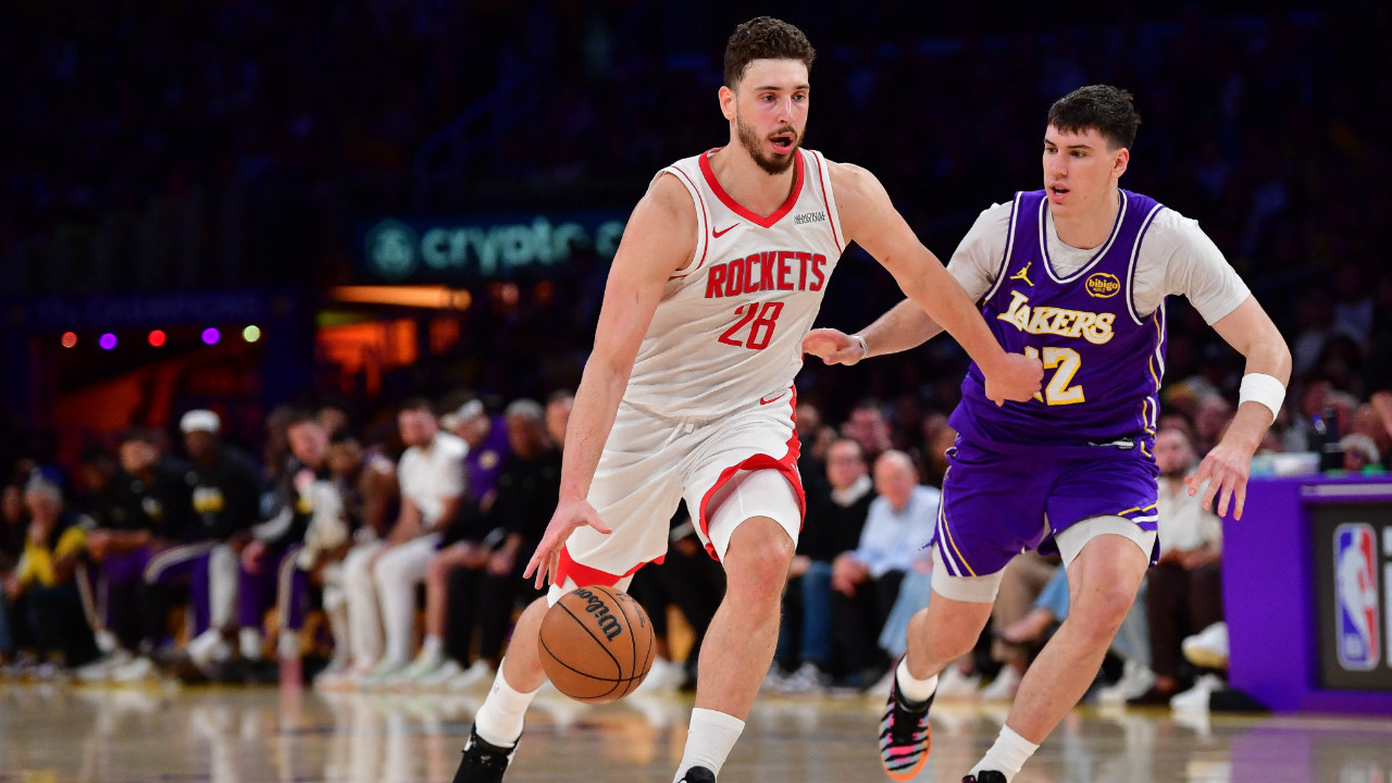 Alperen Şengün triple'ın kıyısından döndü, Houston Lakers'ı devirdi