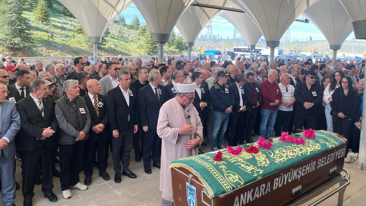 Gazeteci Rahmi Yıldırım son yolculuğuna uğurlandı