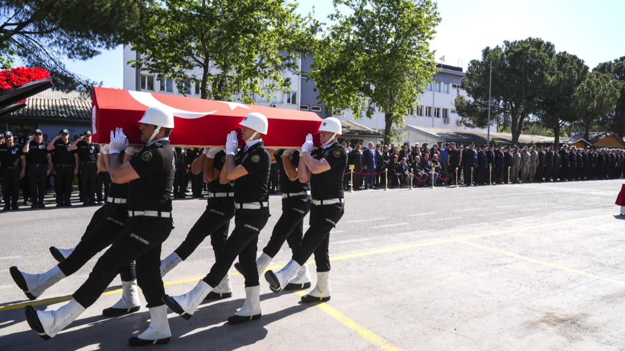 Kazada şehit olan polise veda