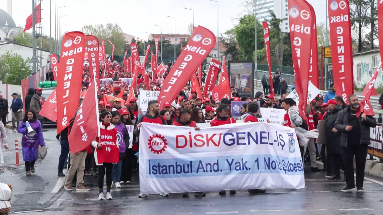 1 Mayıs kortejleri Kadıköy'de toplandı