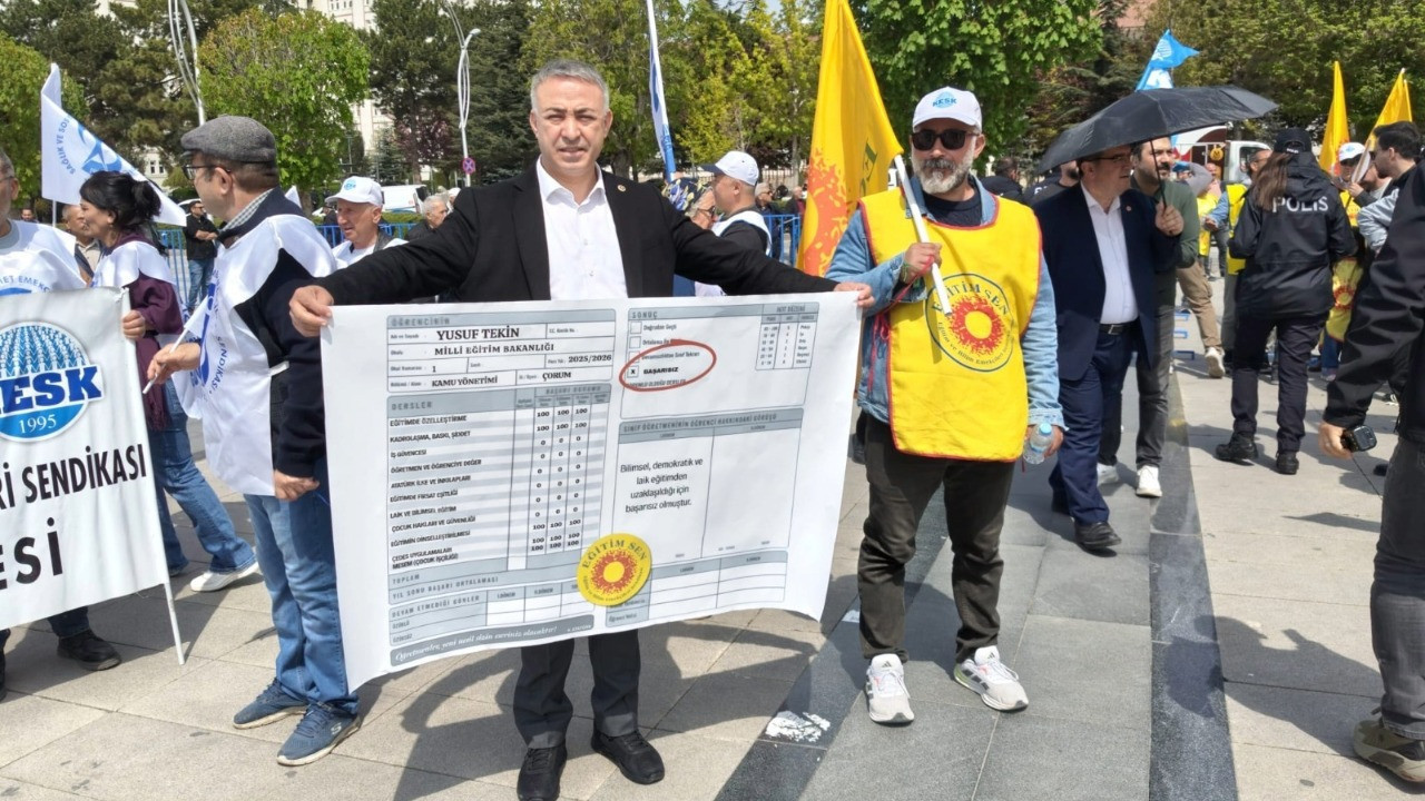 1 Mayıs’ta Bakan Yusuf Tekin için hazırlanan karne gerginliğe neden oldu