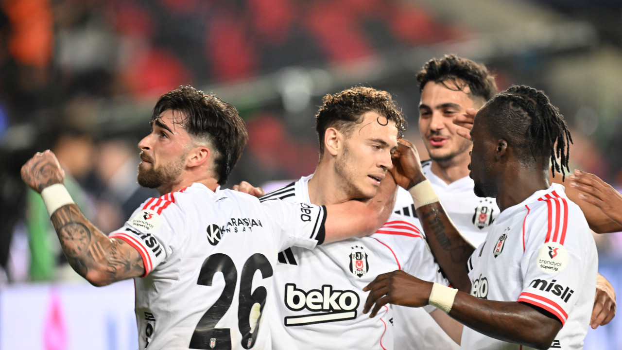 Beşiktaş, Gaziantep'i deplasmanda rotasyonlu kadrosuyla devirdi: 2-0