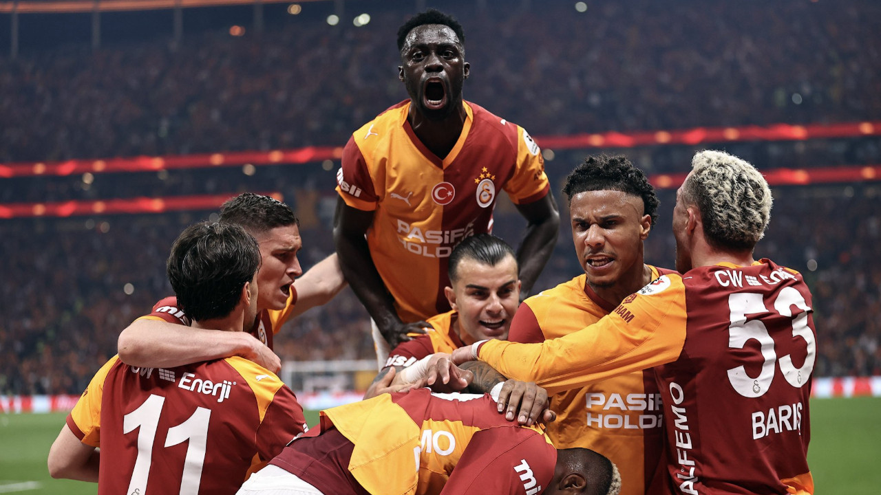 Galatasaray ezeli rakiplerine fark attı: Fenerbahçe'ye 7, Beşiktaş'a 10!