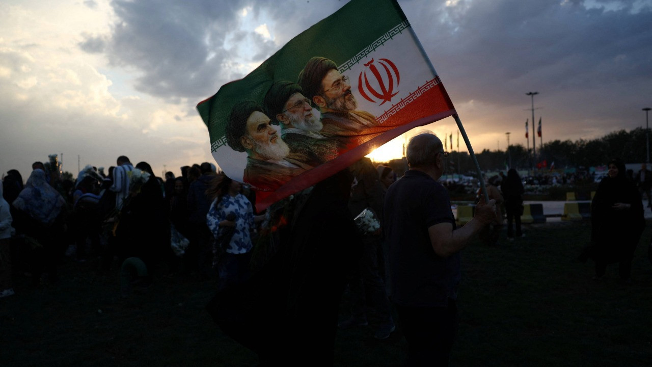 İran basını: Tahran’da hava savunma sistemleri devreye girdi