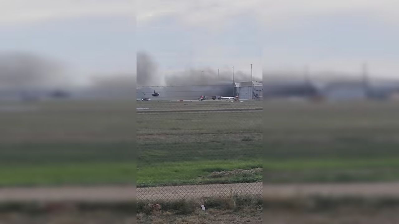 Küçük uçak düştü, beş kişi öldü