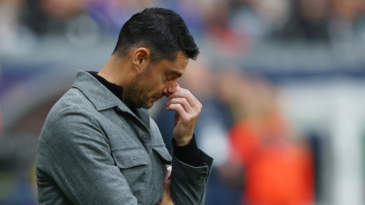 Eski Galatasaraylı Riera gazetecileri fırçaladı: "Burası ne bar ne de sirk"