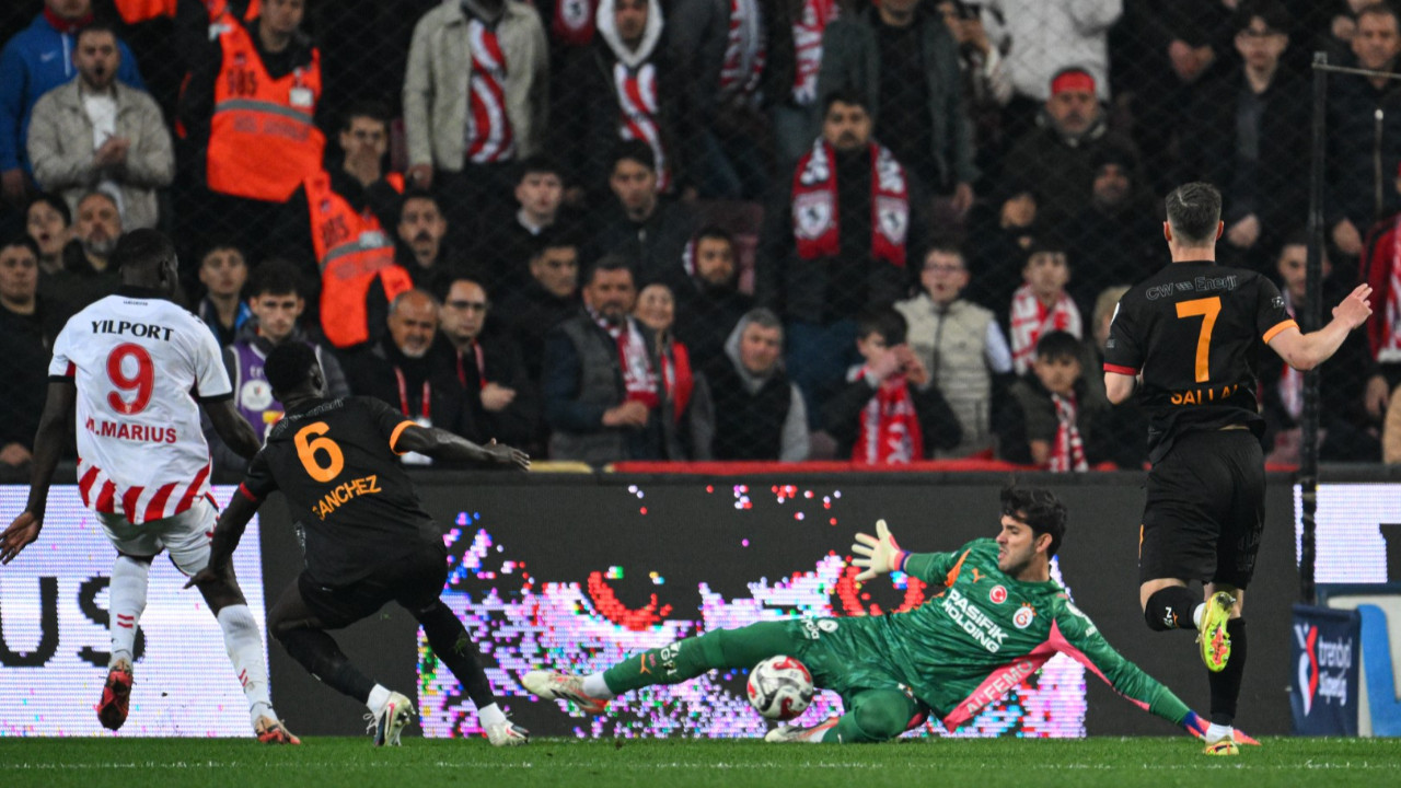 Galatasaray, 1568 gün sonra 4 gol yedi