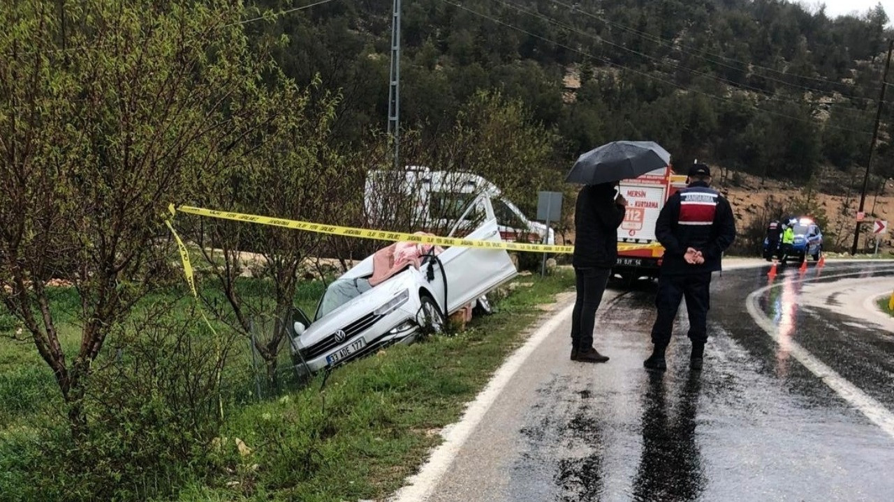 TIR ile otomobil çarpıştı: 1 ölü